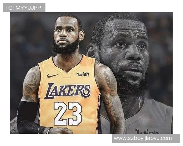 球星跨界挑战：足球与游泳的极限对抗赛